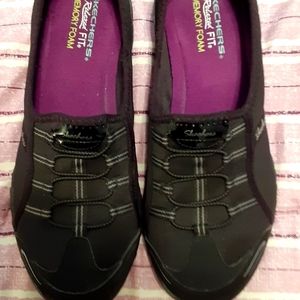 Sketchers Women's Pull On Memory Foam Relaxed Fit Sneaker, EUC